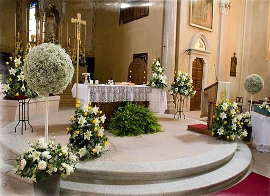 Pricing How Much Do Wedding Flowers Cost Seattle Destination Wedding Planner How Much Does It Cost To Get Married Abroad