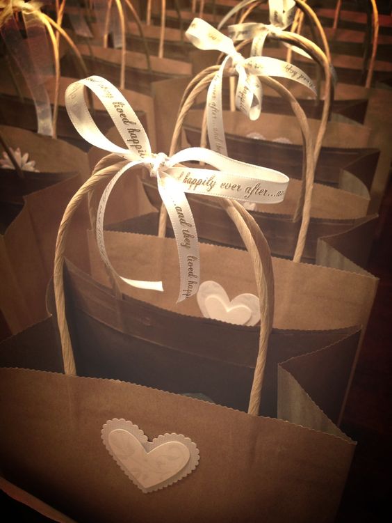 Ideas Wedding Guest Gift Etiquette Furoshikiforum Dress Customized Receptacle The Way These Welcome Bags