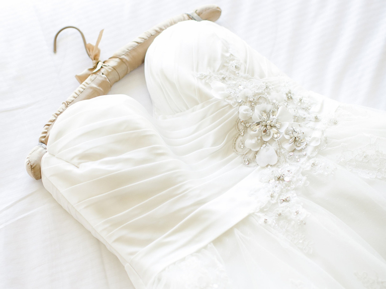 How Much Does It Cost to Dry Clean a Wedding Dress